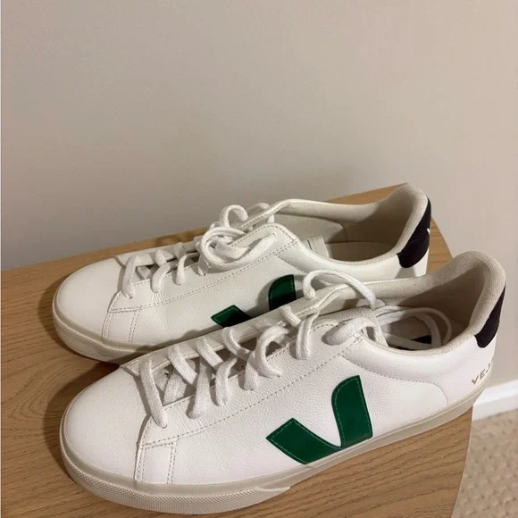 Veja White Sneakers with Green Logo - Picture 2 of 4